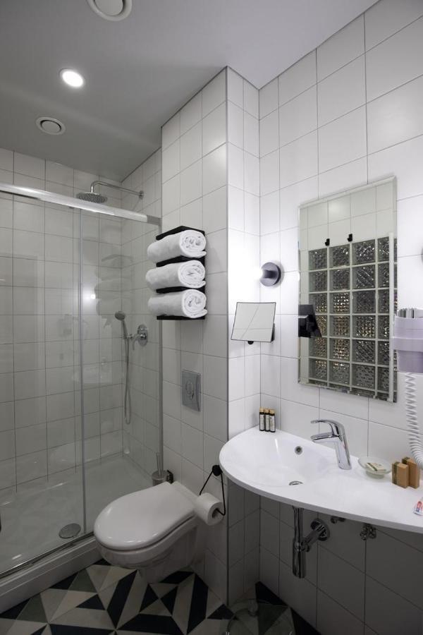Four Rooms City Харків Екстер'єр фото